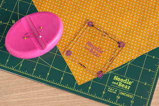Needle and Bear Square Quilting Templates - Set of 8 (3/4 inch - 3 inches)