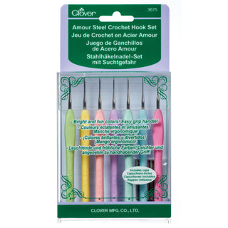 Clover Amour Crochet Hook (Various Sizes)