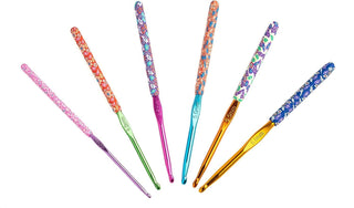 The Quilted Bear Floral Crochet Hooks (9mm Hook)