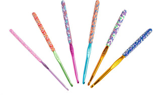 The Quilted Bear Floral Crochet Hooks (4mm Hook)
