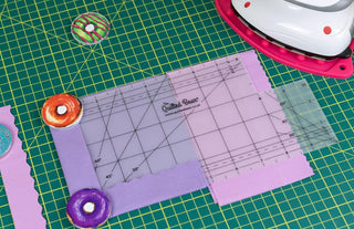 The Quilted Bear Hot Ironing Ruler (10" x 2.5")