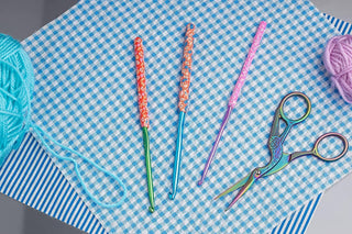 The Quilted Bear Floral Crochet Hooks (9mm Hook)