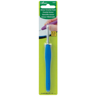 Clover Amour Crochet Hook (Various Sizes)