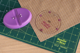 Needle and Bear Circle Quilting Templates - Set of 8 (3/4 inch - 3 inches)