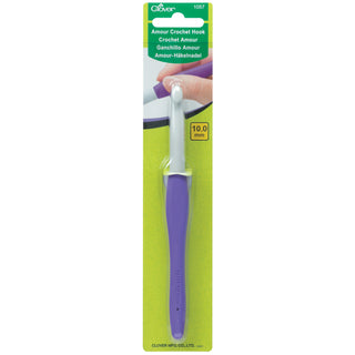 Clover Amour Crochet Hook (Various Sizes)