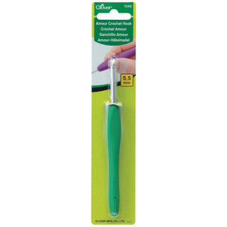Clover Amour Crochet Hook (Various Sizes)